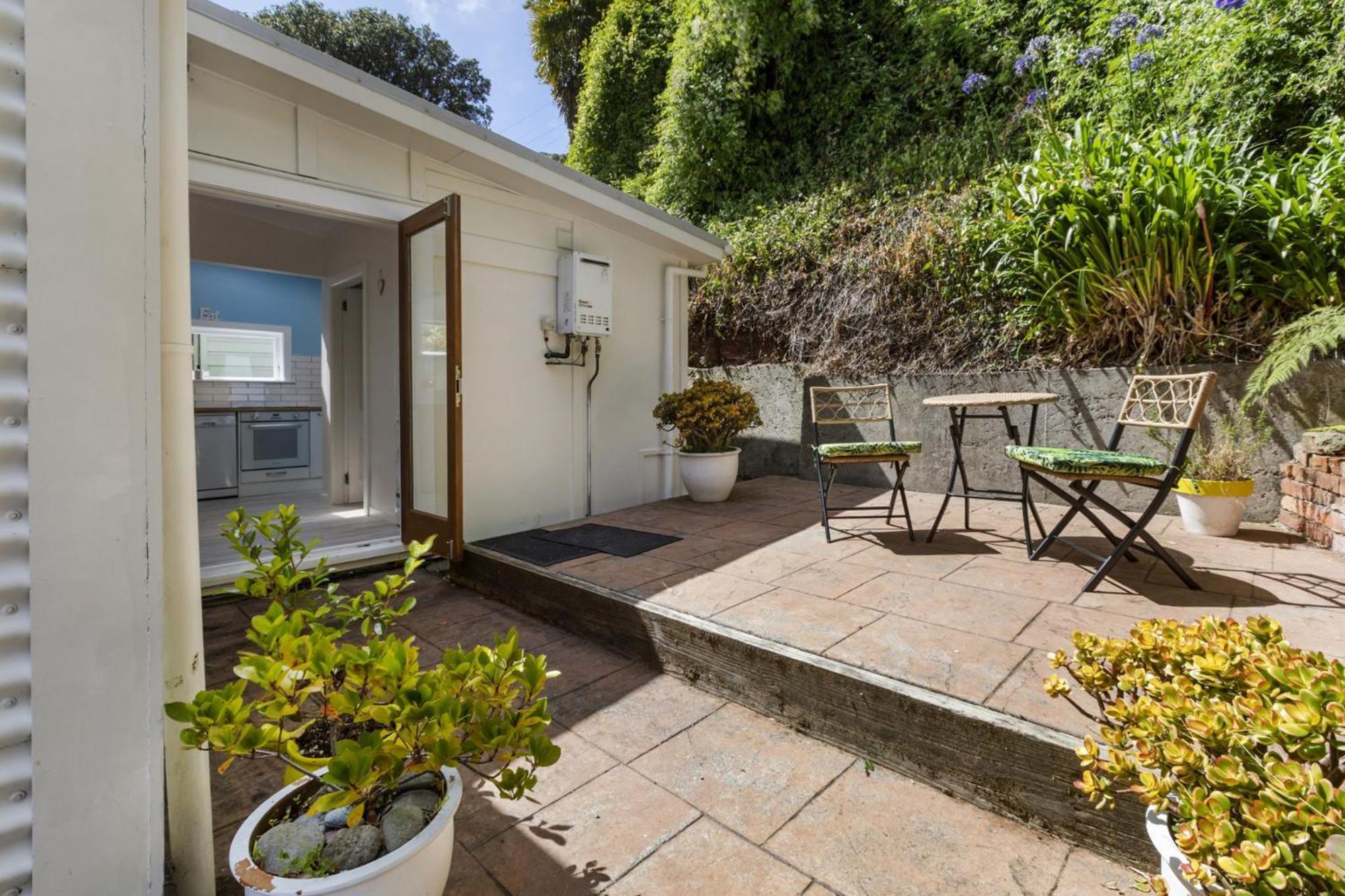 Peaceful & Private City Cottage With Carparks 웰링턴 외부 사진